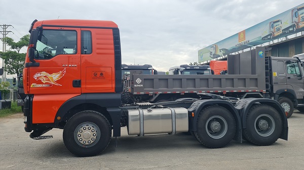 Gía bán xe đầu kéo sitrak