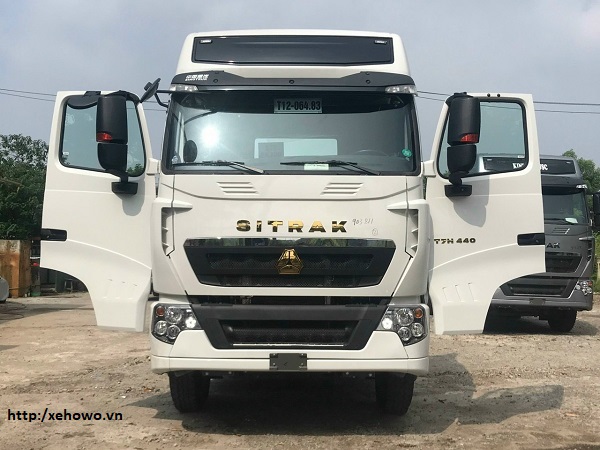 Sitrak T7H 440HP